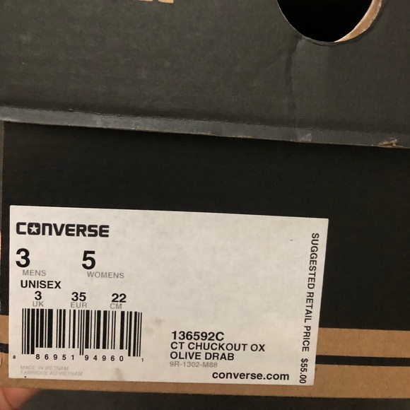 BNIB Converse Olive Green LowTops - Picture 8 of 8
